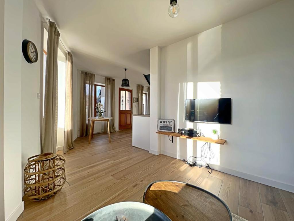 Appartement Coup De Coeur. St Etienne-Rochetaillee แซงต์-เอเตียน ภายนอก รูปภาพ