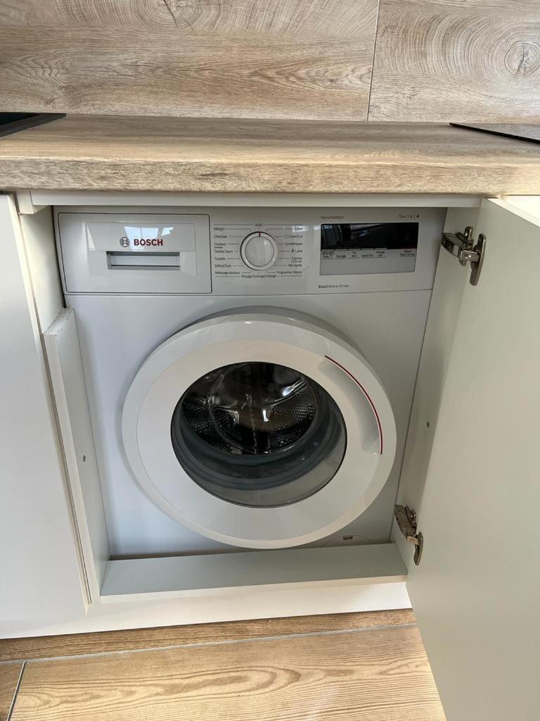 Appartement Coup De Coeur. St Etienne-Rochetaillee แซงต์-เอเตียน ภายนอก รูปภาพ